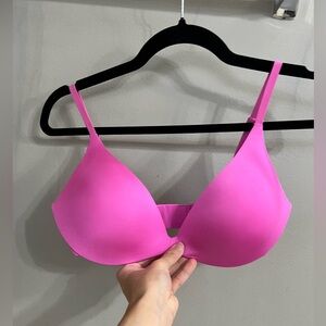 Skims Wireless Form Super Push Up Bra